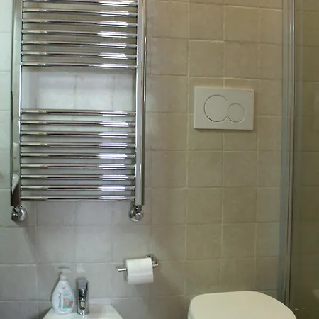 Urban Nest Будинок відпочинку Барі