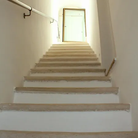 Будинок відпочинку Urban Nest Барі