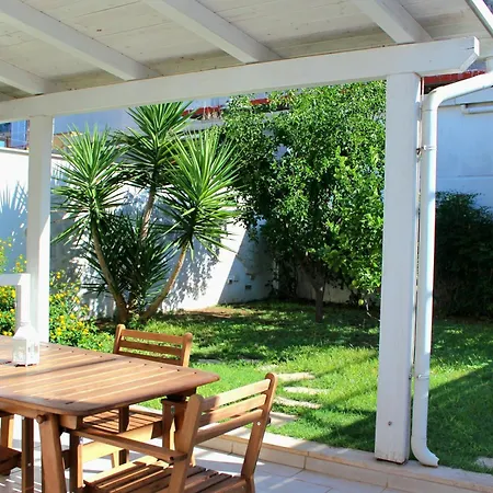 Urban Nest 度假居