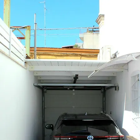 Будинок відпочинку Urban Nest