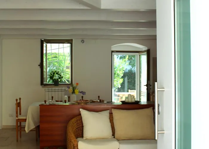 Urban Nest Holiday home